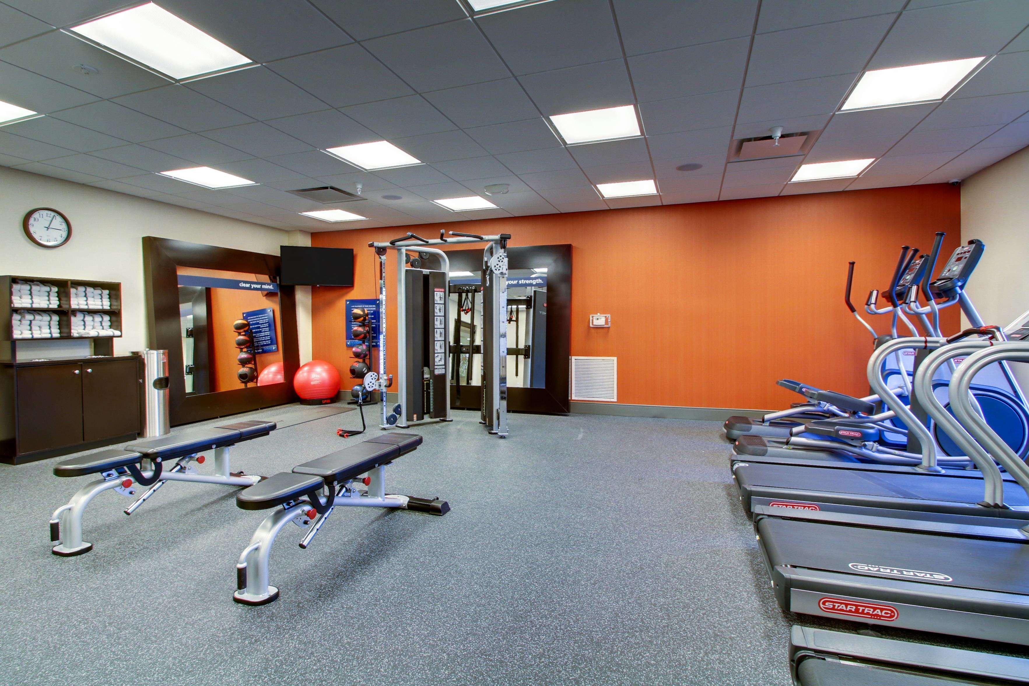 Hampton Inn & Suites Milwaukee West West Allis Extérieur photo