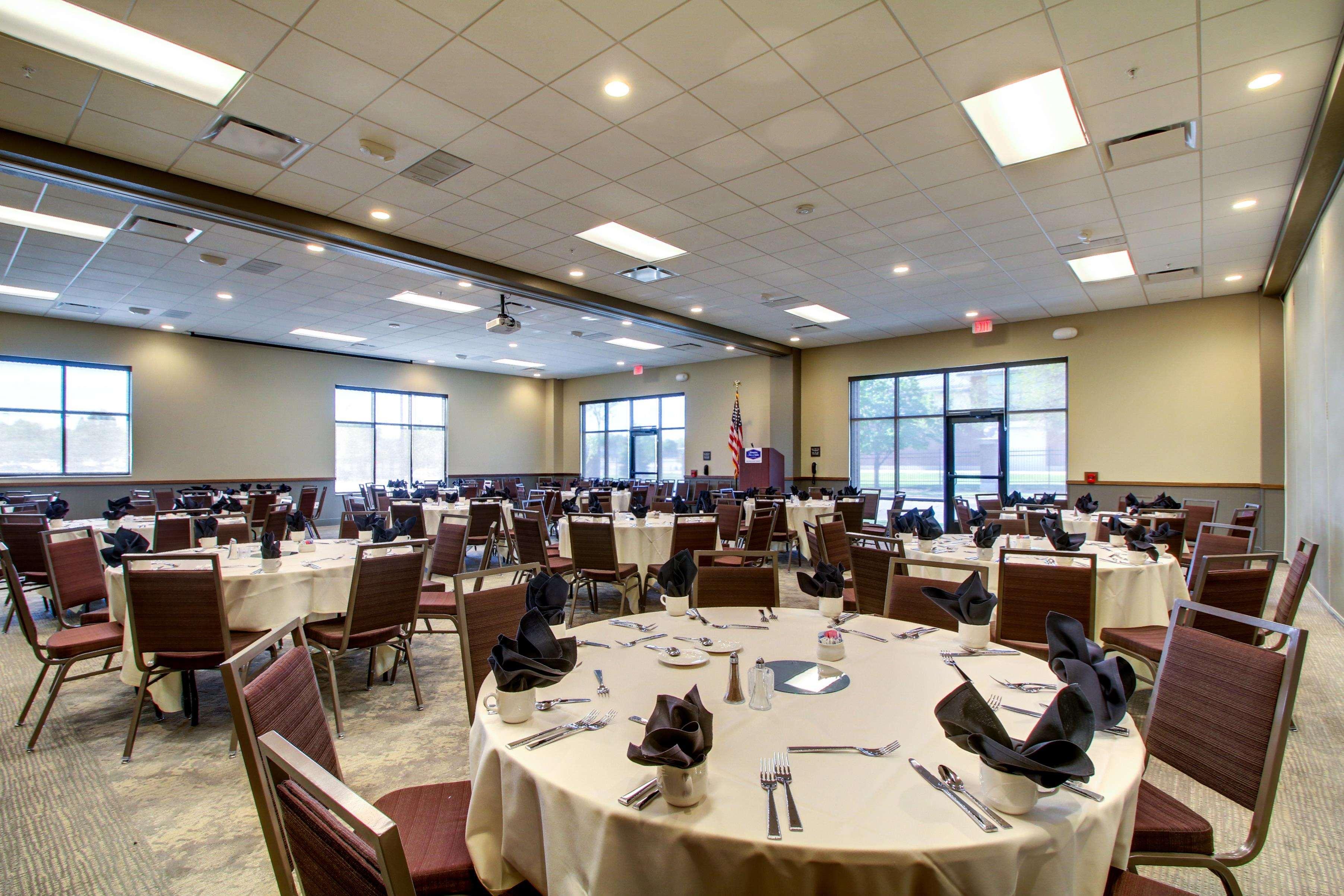 Hampton Inn & Suites Milwaukee West West Allis Extérieur photo