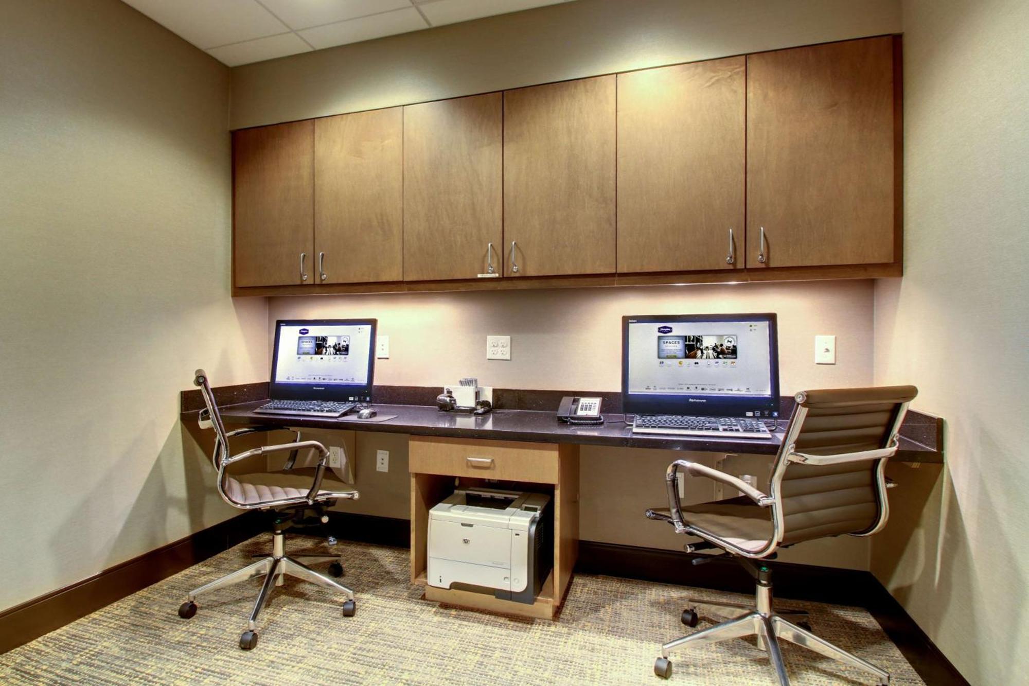 Hampton Inn & Suites Milwaukee West West Allis Extérieur photo